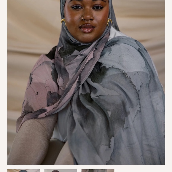 Abstract Patterned Scarf VELA - Picture 2 of 10